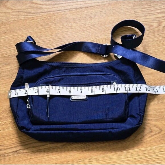 BAGGALLINI Everyday AntiTheft RFID protection nylon crossbody Dark Blue - Picture 9 of 13